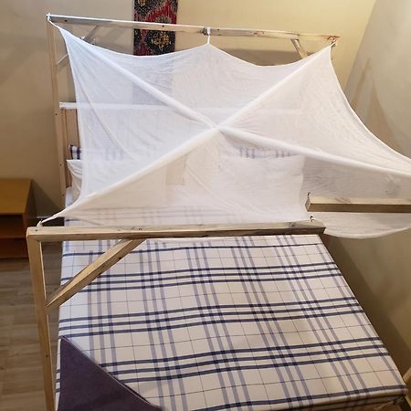 L&J Modern Backpackers Bnb Dar es Salaam Exterior foto